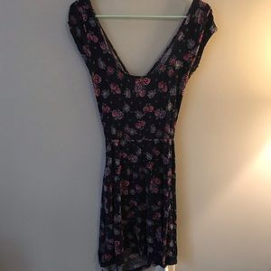 ‼️LAST CALL‼️Forever21 Open Back Jersey Dress